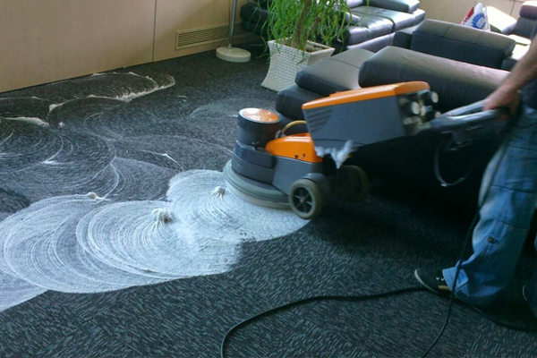 Adana Yerinde Halı Yıkama Hizmeti